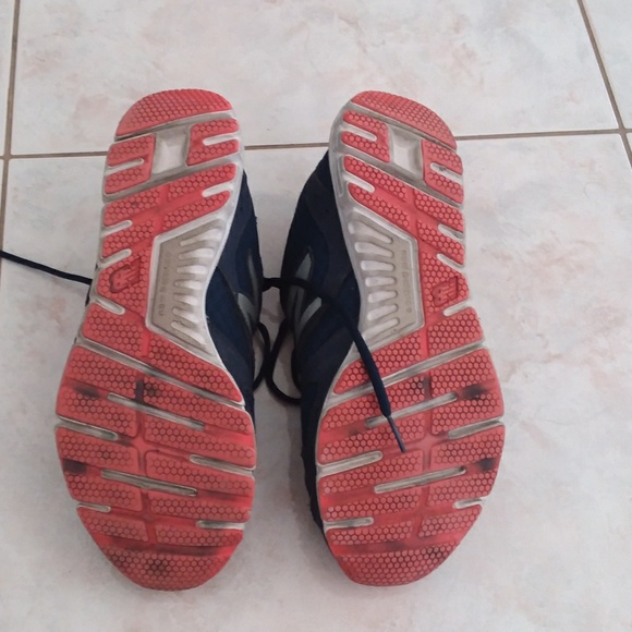 New balance 635 running shoes size 8.5 D wide - Picture 7 of 8